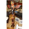 Image 2 : INTRICATELY HAND CARVED NATIVE TOTEM POLE - 5' - WITH WINGS