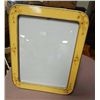 Image 2 : VINTAGE BUCKLERS YELLOW ENAMEL PICTURE FRAME 9 X 11 - FITS 8 X 10 PICTURE
