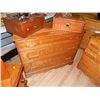 Image 2 : MAPLE DRESSER - 3 DRAWER