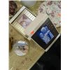 Image 1 : NEW PHOTO FRAMES AND CAT COASTERS - ALL NEW