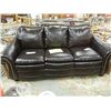 Image 2 : TRADITIONAL STYLE LEATHER SOFA WITH ROLLED ARMS - PILLOW TOP SEATING AND STUBBED ACCENTS - NEW