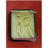Image 1 : EARRINGS & 1 BROOCH