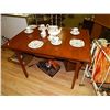 Image 1 : VINTAGE MAHOGANY TABLE WITH BUTTERFLY LEAF