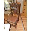 Image 1 : OLD SIDE CHAIR