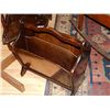 Image 1 : MAHOGANY MAG STAND