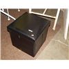 Image 1 : PADDED CUBE STOOL