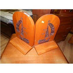 CARVED SHIP BOOK ENDS