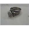 Image 2 : 14KT WHITE GOLD LADIES DIAMOND SET WEDDING BAND WITH 15 ROUND BRILLIANT CUT DIAMONDS