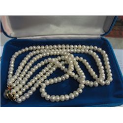 FRESH WATER PEARL NECKLACE