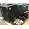 Image 2 : 1950'S SINGER FEATHER WEIGHT PORTABLE SEWING MACHINE, COMPLETE WITH BOX AND ACCESSORIES