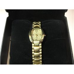 NEW LADIES WRIST WATCH