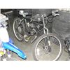 Image 1 : BLACK MOUNTAIN BIKE WITH GAS POWERED CONVERSION KIT