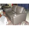 Image 1 : CONTEMPORARY BROWN LEATHER LOVE SEAT