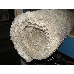 APPROX 6X8FT SHAG AREA RUG, OFF WHITE