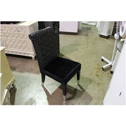 BLACK PATTERNED SALON CHAIR