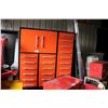 Image 1 : BLACK AND ORANGE 22 DRAWER, 2 DOOR MOBILE METAL TOOL BOX