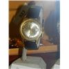 Image 1 : VINTAGE GRUEN WRIST WATCH - GENEVE - 25 PRECISION WITH LEATHER STRAP - POWER DATE