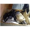 Image 2 : VINTAGE BLACK & DECKER ELECTRIC DRILL IN ORIGINAL BOX