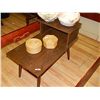 Image 1 : RETRO STEP SIDE TABLE