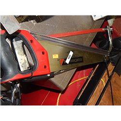 HAND SAWS