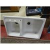 Image 1 : DOUBLE SINK - FIBERGLASS