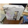 Image 1 : CANDLE HOLDERS IN BOX - SET OF 5