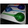 Image 1 : PLANT GLASS WATERING BALLS - SET OF THREE