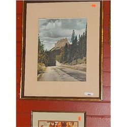 FRAMED PICTURE - ROAD