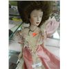 Image 2 : VINTAGE COLLECTORS PORCELEIN DOLL - IN VINTAGE PINK DRESS