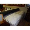 Image 1 : KING MATRESS