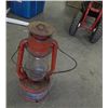 Image 1 : ANTIQUE HURRICANE LANTERN
