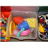 Image 1 : TOTE TOYS - SAND BOX ETC