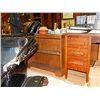 Image 1 : VINTAGE 1940'S MAHOGANY SHELF