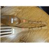 Image 1 : OAK DINING TABLE WITH LEAF - NEW