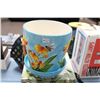 Image 1 : Ceramic Flower Pot