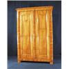 Image 1 : Biedermeier-Schrank, süddeutsch um 1830, Kirschbaumholz, zweitüriger Korpus auf Blockfüßen, beide...