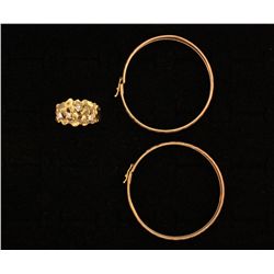 (1) 10ky nugget style ring , (1) 10ky pair earrings, 10.5 grams