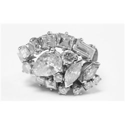18k White Gold Diamond Cluster Ring - Approx. 1 carat pear shape diamond, estimate: I clarity, H col