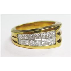 18k Yellow Gold Ring w/ Princess Cut Diamonds - 12 princess cut diamonds, TAW: 1 carat. Estimate: VS