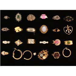 Lot Costume Jewelry:  (20) Assorted costume rings; (4) Single costume earrings, (1) Costume pendant