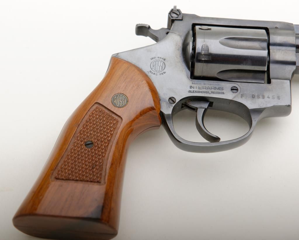 Rossi DA revolver, .357 Magnum cal., 4” barrel, blue finish, checkered