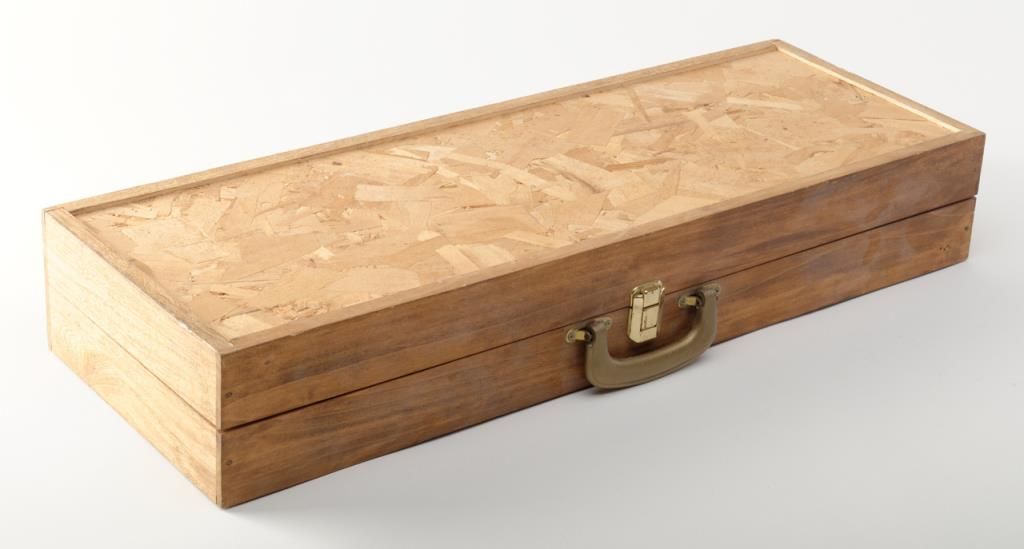 Portable gun rack for 16 long arms in suitcase style case; great for