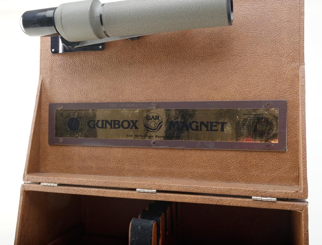 GAR Gunbox spotting scope with range case in overall very good