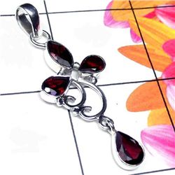 4.20g Pendant of Garnet Sterling Silver