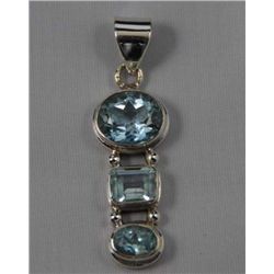 4.790g Pendant of Blue Topaz Sterling Silver