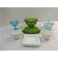 LOT 7 VINTAGE FENTON GLASSWARE, 1 SIGNED BY ARTIST