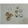 Image 1 : LOT 7 VINTAGE ESTATE JEWELRY: (5) RINGS (2 10KT