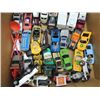 Image 3 : LOT 40+ DIE CAST METAL CARS: MATCHBOX, MAISTO &