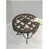 Image 2 : VINTAGE WROUGHT & CAST IRON PLANT STAND 12"H