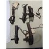Image 2 : LOT 5 VINTAGE ONEIDA VICTOR IRON LIVE SPRING TRAPS
